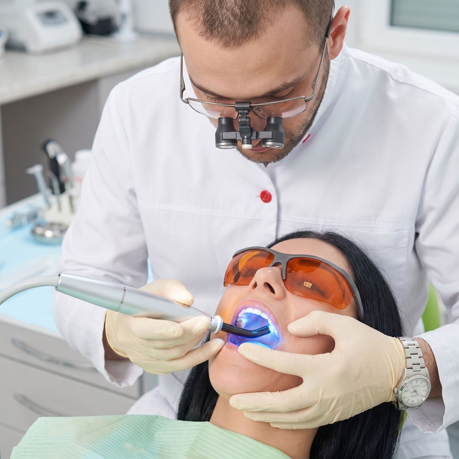 Blanqueamiento dental en Oralmaax